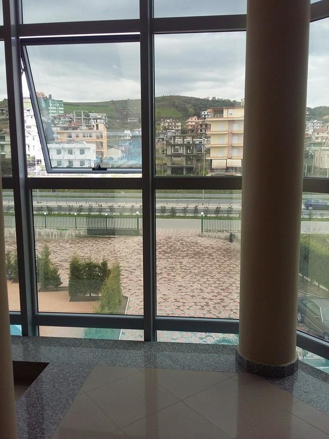 Hotel Blue Sky Golem  Esterno foto